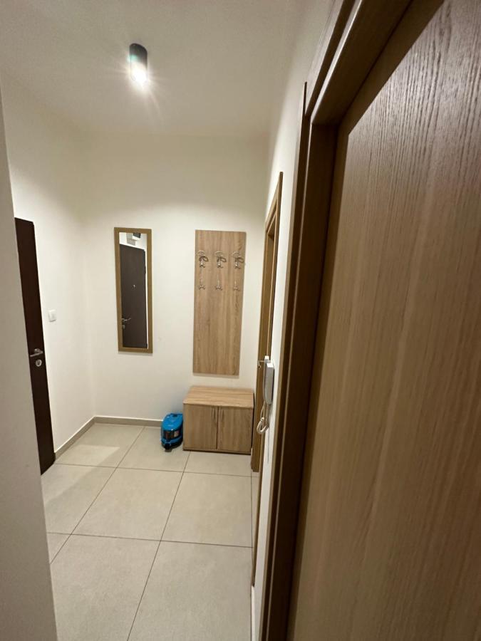 Irina Centre Apartment 포드고리차 외부 사진