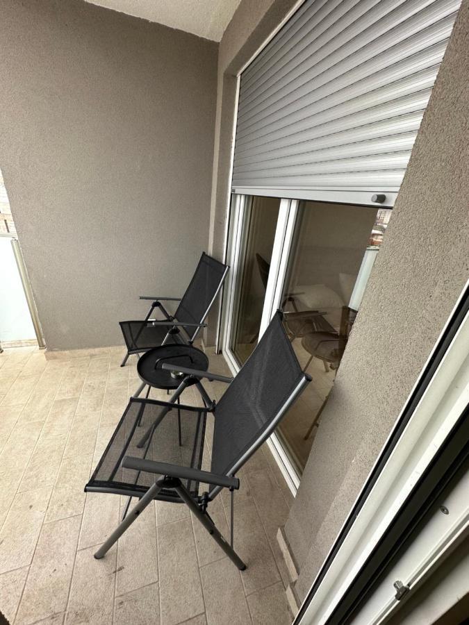 Irina Centre Apartment 포드고리차 외부 사진
