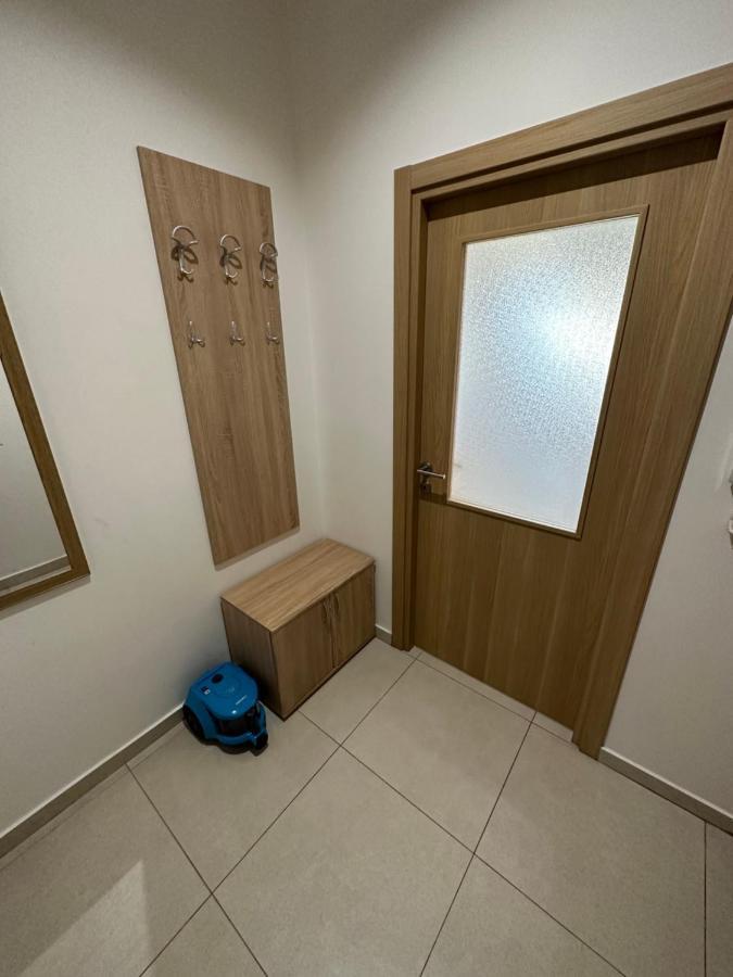 Irina Centre Apartment 포드고리차 외부 사진